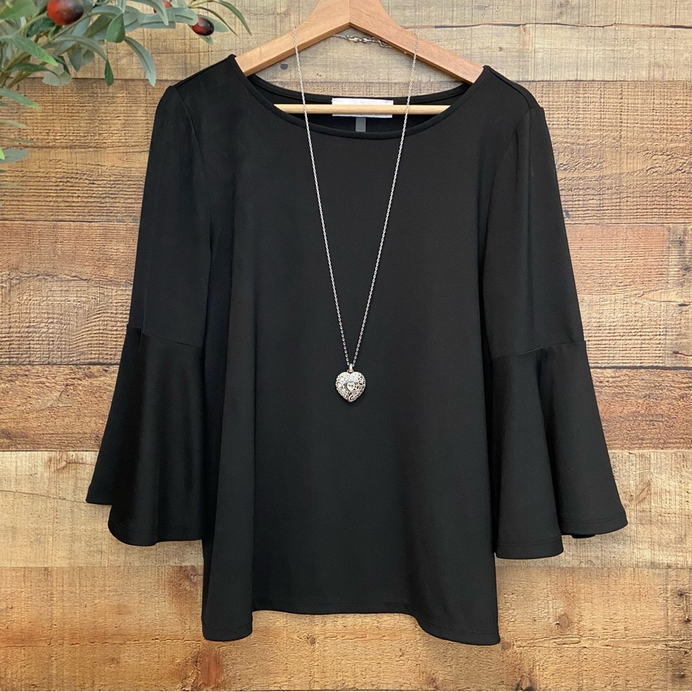 Elegant Blouse 3/4 Length Trumpet Sleeves Flattering Fit